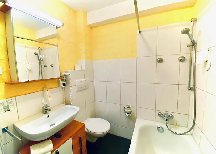 호텔 쿨리나리움 안 데어 글렘스 3*